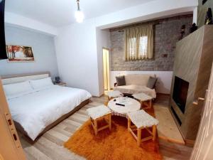 Bujtina Argis Voskopoje