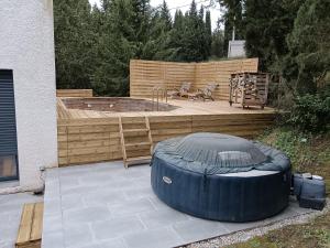 Villas Magnifique villa avec jacuzzi et billard : photos des chambres