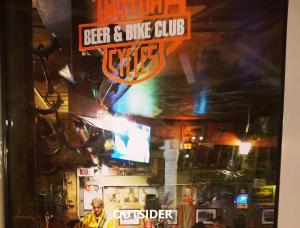 Sea & Mountain View Apartment