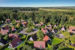 Grasmus I Kalme Woning met Openhaard en Tuin