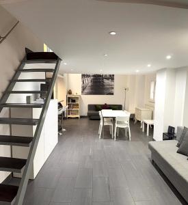 Loft in old town near Termini Station and University