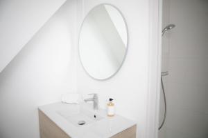 B&B / Chambres d'hotes Square-bnb - Duplex a 10min de Disneyland Paris : Appartement en Duplex