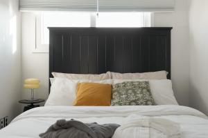 Newly Built, Quiet 2BR, 10min Walk to Seoul Stn