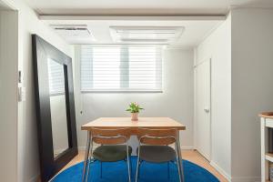 Newly Built, Quiet 2BR, 10min Walk to Seoul Stn