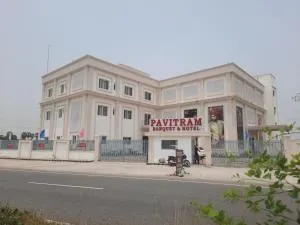 Pavitram Banquet & Hotel - Gopālganj