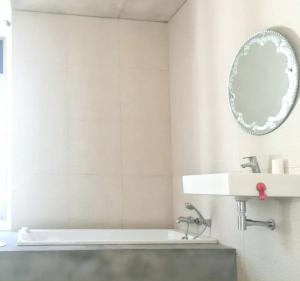 Villas Maison spacieuse avec piscine a Aix-en-Provence : photos des chambres