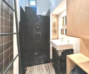 Villas Maison spacieuse avec piscine a Aix-en-Provence : photos des chambres