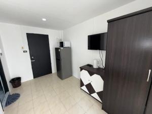 Patong Canal Villa 308