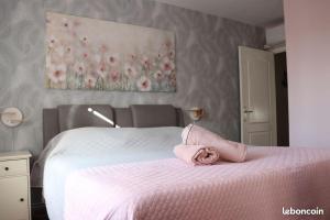 Maisons de vacances La maison du theatre : photos des chambres