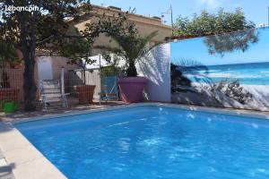 Maisons de vacances La maison du theatre : photos des chambres