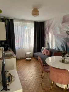 Dawna Mleczarnia Apartamenty SOSNOWY - Krajanow