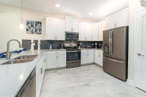 Beautiful Mansion on the Prestigious Champions Gate Orlando Mansion 5350