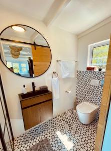 Sea Views, Hikes & Tranquility Clifftop Cabin