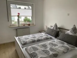 Ferienwohnung Sieben, Zentral gelegene mit Tiefgaragenstellplatz - Melbergen