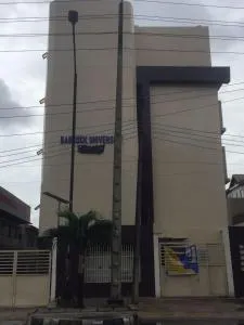 Babcock University House - Yaba