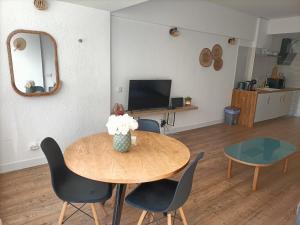 Sesimbra Beach House II