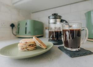 The Bay Hideaway - Lovely 2bd house - up to 6 people