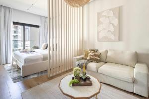 Frank Porter - Rokane G25 - 4-star hotels in Dubai