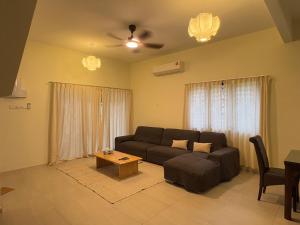 Blossom Hill homestay