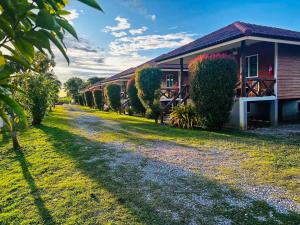 Sai Klong Song Lae Resort Pakpra Phatthalung