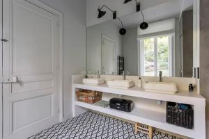 Maisons de vacances Hamac Suites - L-Epoustouflante : photos des chambres