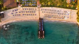 切什梅丽笙布鲁Spa度假酒店 - 希俄斯