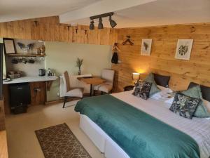 Monkton Court House B&B