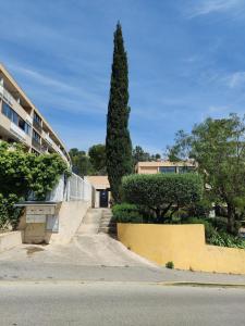 Appartements Studio evasion - SPA, Mer et Calanques : photos des chambres