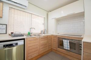 1 Bronze Beach Umhlanga Rocks