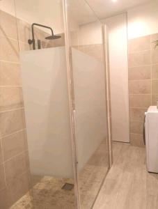 Appartements Coeur Historique - CosyHome 18 - Parking a proximite : photos des chambres