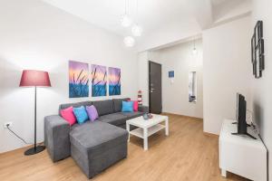 Bright & Modern 1BD Apartment in Neos Kosmos