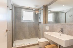 Penthouse with Terrace near Gran Via and Camp Nou