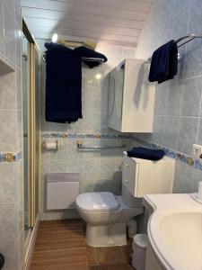 Maisons de vacances Maison sur la plage , pour vivre des vacances iodees  La Bastille : photos des chambres