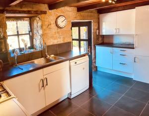 Maisons de vacances Maison accueillante a Erdeven avec jardin : photos des chambres