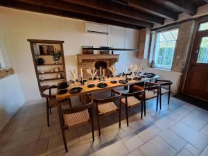 Villas Ferme spacieuse climatisee, SPA & Petanque : photos des chambres