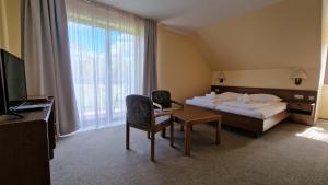 Double Room with Balcony room in Pension Meyer