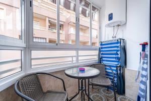 Calle Helsinki 23, Apartment with 2 bedrooms , 200 meters from Los Locos beach