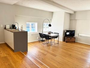 Pier 16 im Pierspeicher