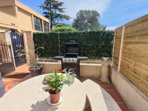 Appartements Studio evasion - SPA, Mer et Calanques : Appartement 1 Chambre