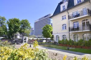 Sunset Apartments - Uzdrowiskowa - 200m od plaży, kilka metrów od centrum promenady