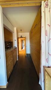 Ski-in and out in Thyon 2000