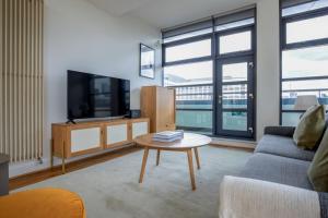 Blueground Old St roof terrace nr station LON-339