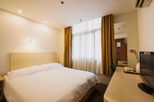 Motel Changsha Railway Station Square Metro Station, Hotels - Changsha