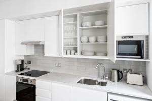 Blueground Waterloo New build terrace LON-122