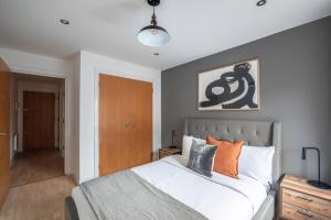 Blueground Shoreditch on Hoxton Sq nr Old St LON-6