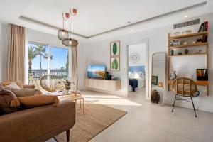 Beautiful Family Apartment by Costarentals- Ref 24