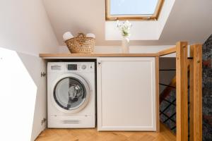 Luxury apartment in a truly PERFECT location