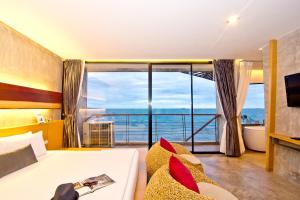 The Now Hotel