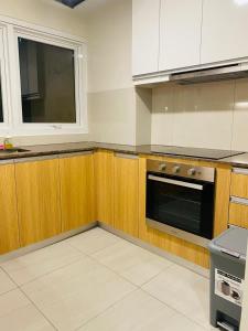 Savvy Suites Combined 6BR near Okada