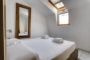 Cozy one bedroom apt close 2 public transportation